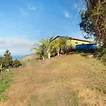 Casa Lomo El Aire Flamboyan